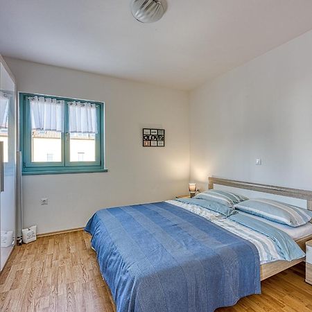 Apartment Anita Gedici Luaran gambar